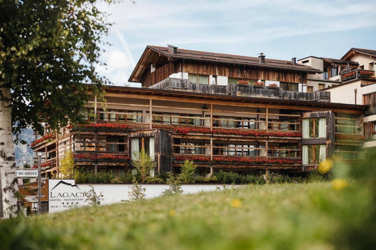 Lagació Hotel Mountain Residence San Cassiano  Exterior foto